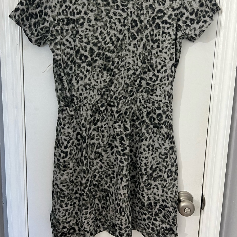 Old navy animal print dress. Brand new never worn